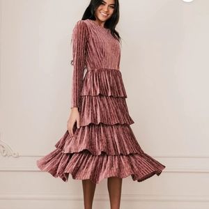 JessaKae eiffle dress in mauve size medium